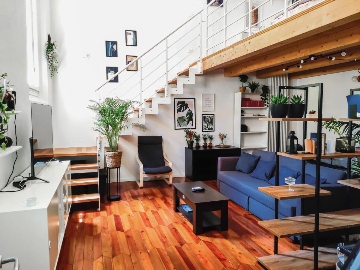 Accogliente Loft In Palazzo Storico Centrale Bologna Luaran gambar