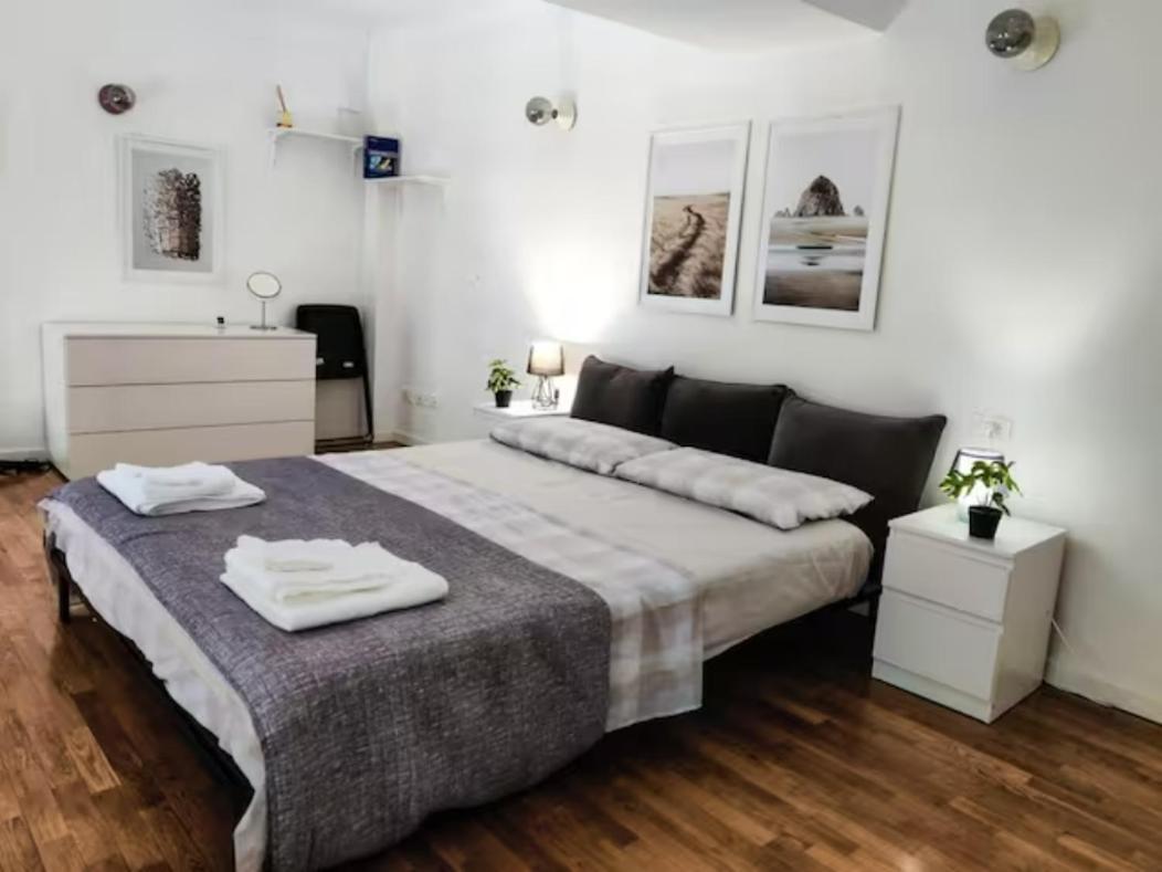 Accogliente Loft In Palazzo Storico Centrale Bologna Luaran gambar